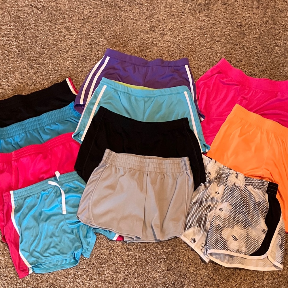 Danskin girls sz 14/16 shorts 11 pairs